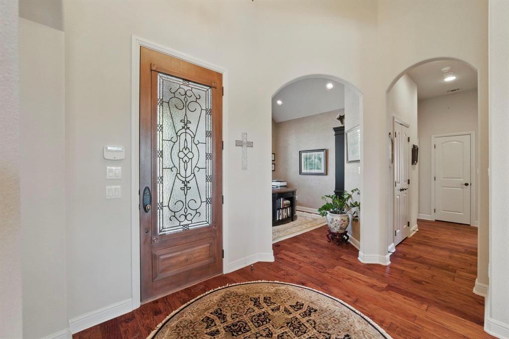 5609 Flagstick Drive Property Photo 6