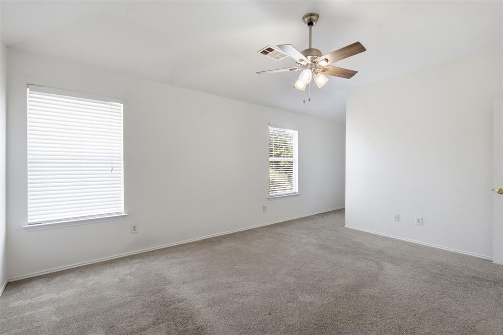 2220 Wisteria Way Property Photo 12