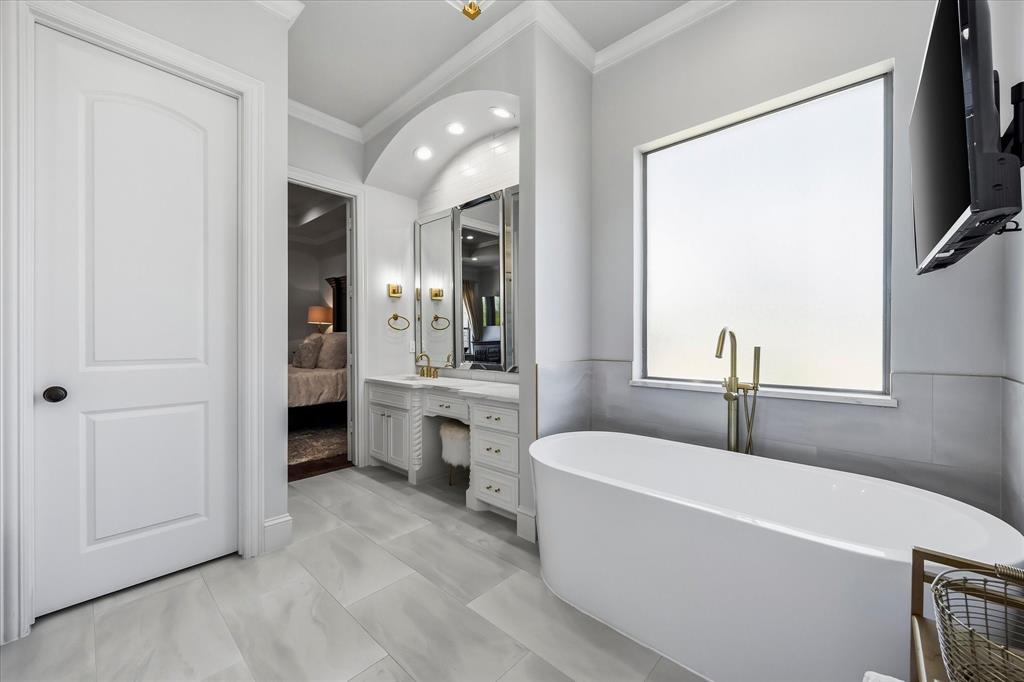 5 Wiltshire Court Property Photo 13