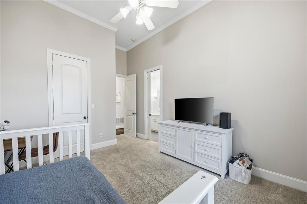 5 Wiltshire Court Property Photo 15