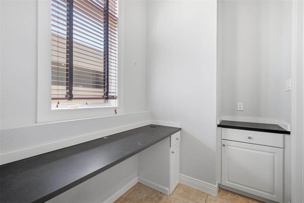 5012 Morris Avenue Property Photo 12