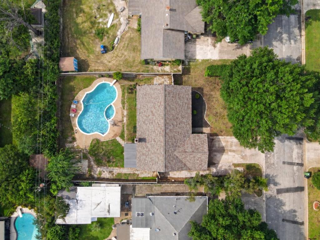 6724 Bartay Drive Property Photo 1