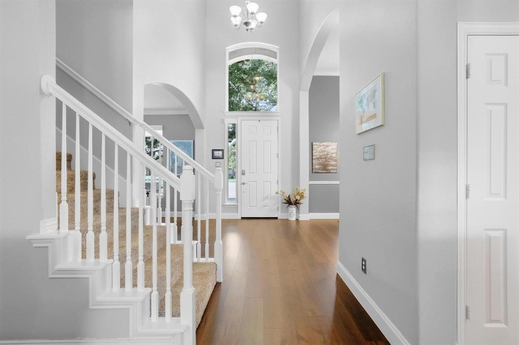 10498 Balsam Court Property Photo 3