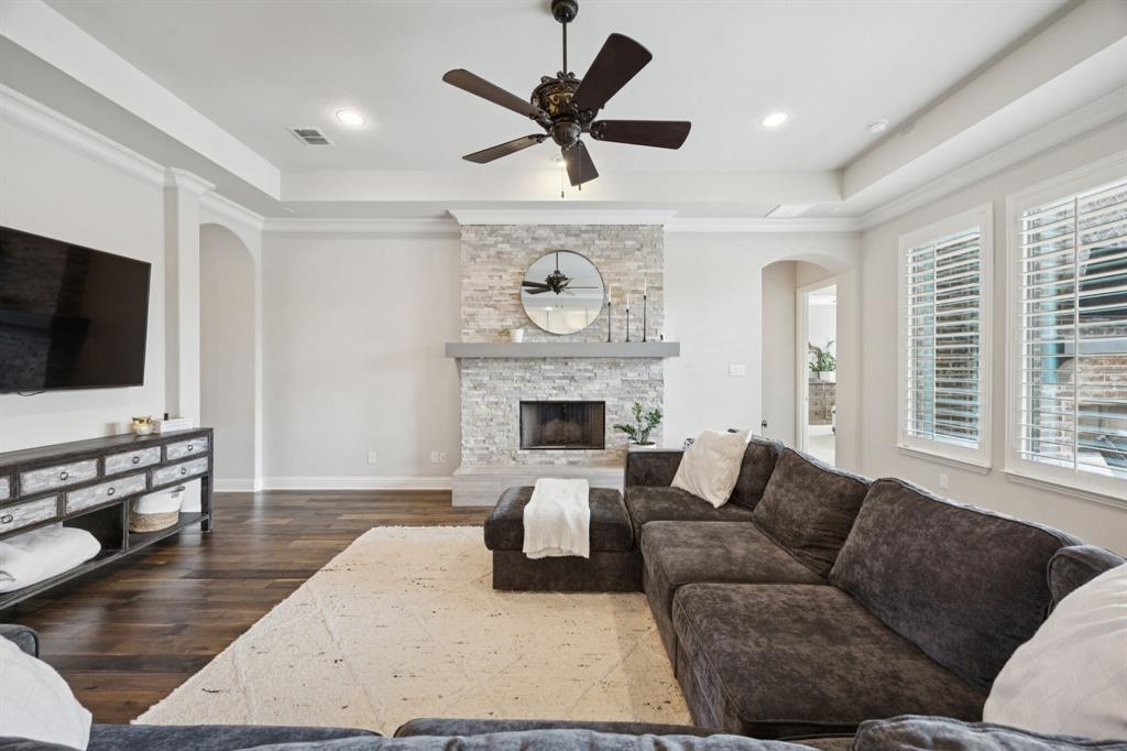1604 Fireside Trail Property Photo 8