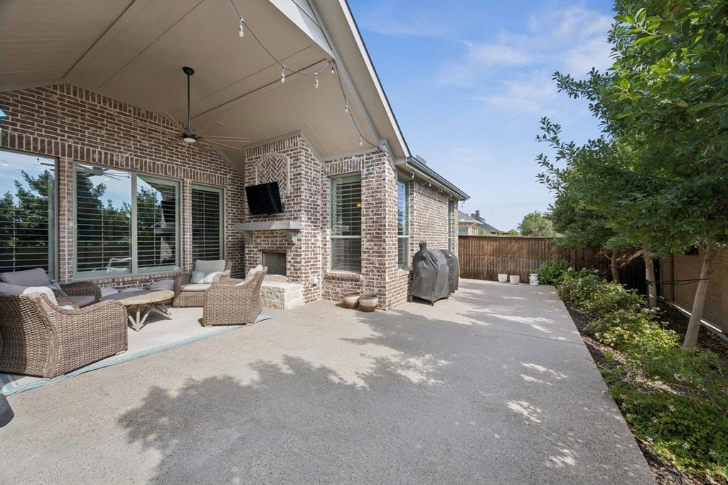 1604 Fireside Trail Property Photo 27