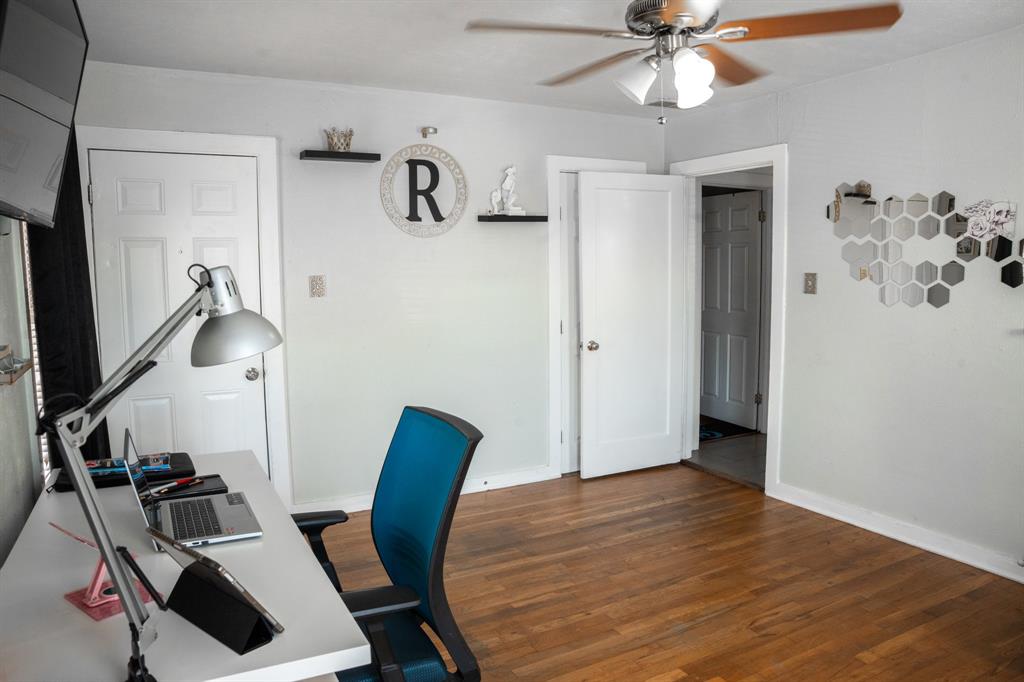 2945 Handley Drive Property Photo 24