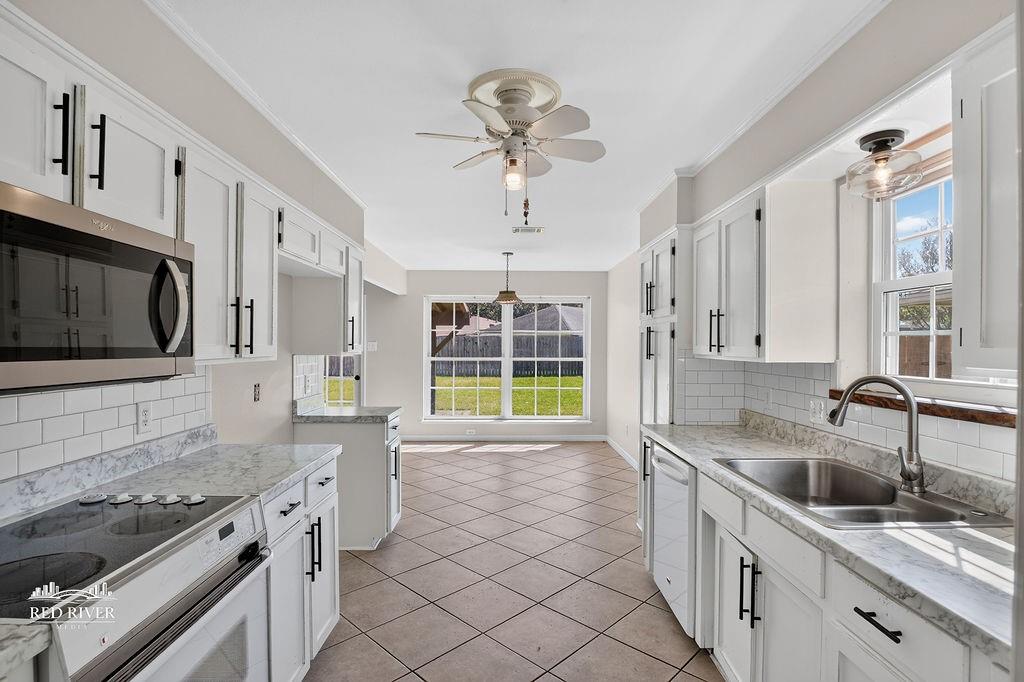 8611 Jackson Square Place Property Photo 8