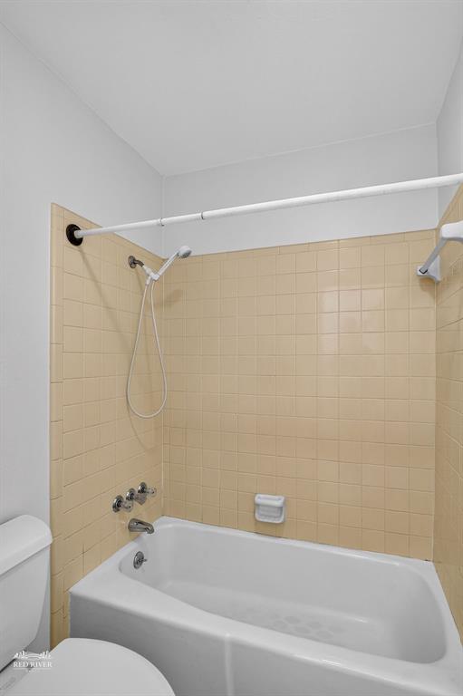 8611 Jackson Square Place Property Photo 17
