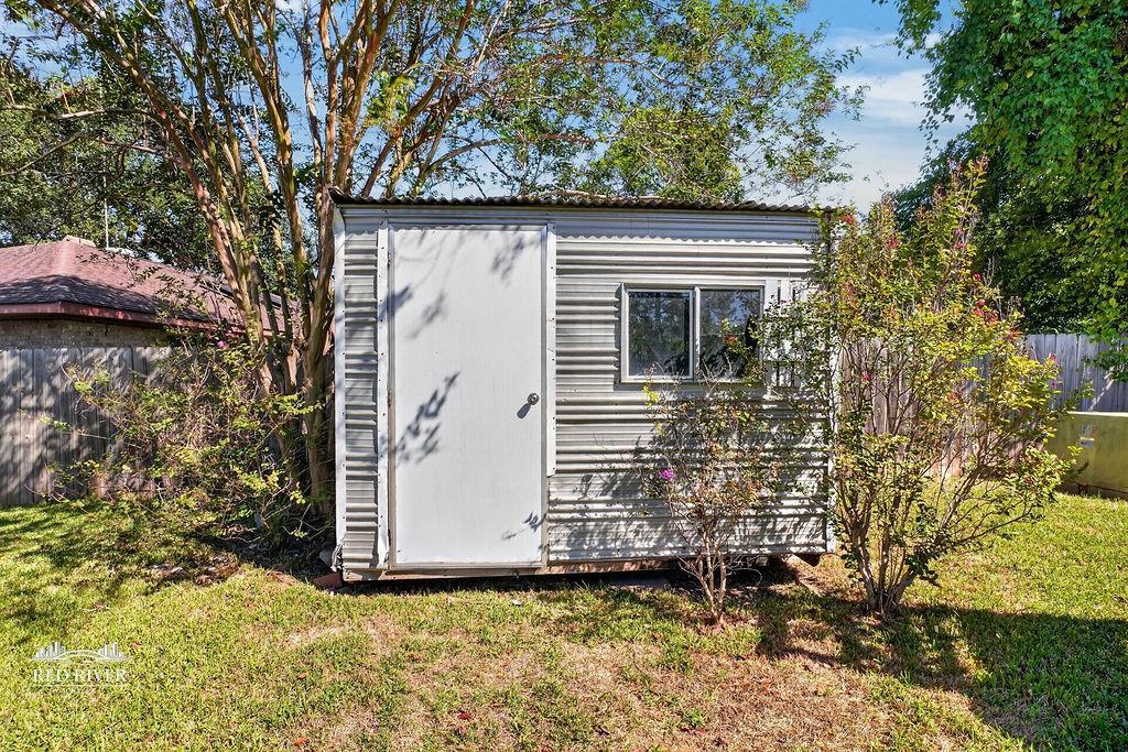 8611 Jackson Square Place Property Photo 27