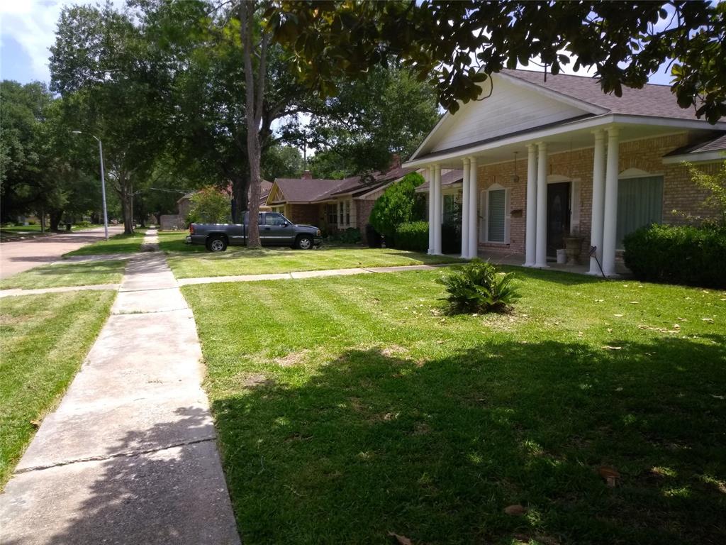 5951 Lattimer Drive Property Photo 2