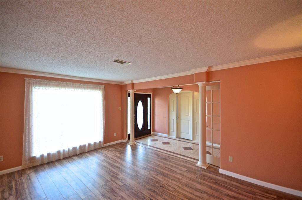 5951 Lattimer Drive Property Photo 11