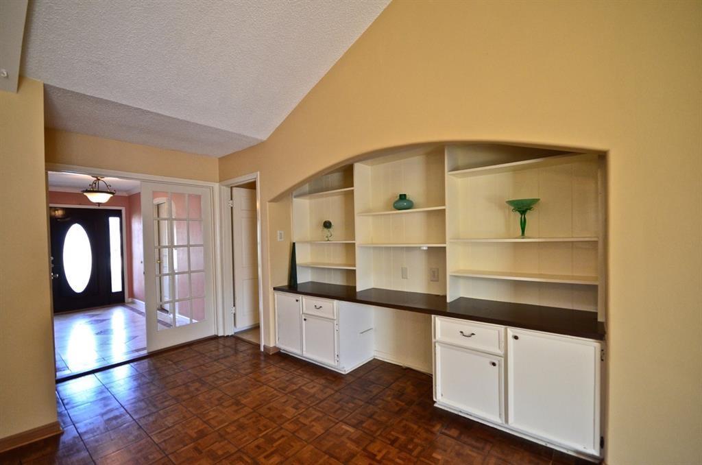 5951 Lattimer Drive Property Photo 14