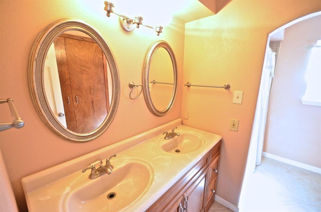 5951 Lattimer Drive Property Photo 28
