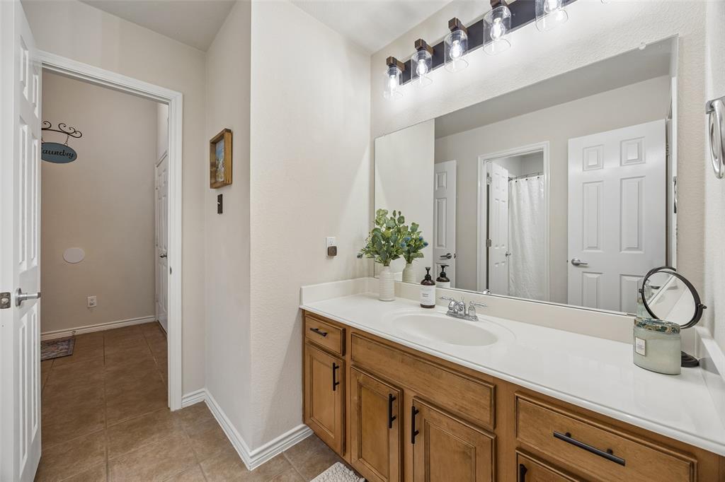 1221 Spanish Moss Drive Property Photo 21
