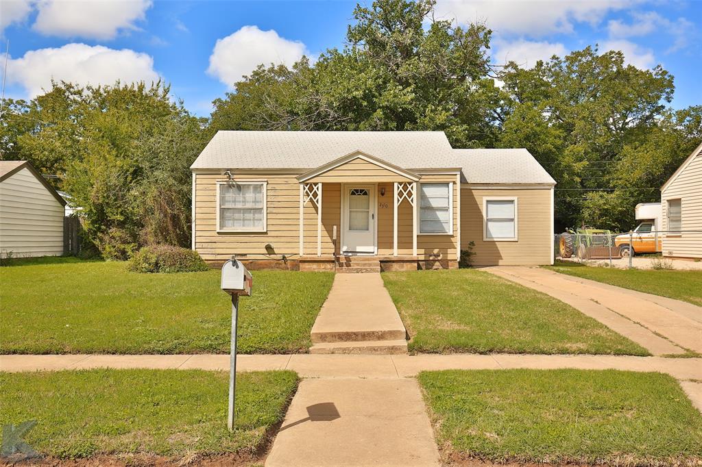 2310 Meander Street Property Photo 1