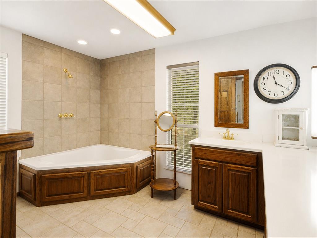 1333 Salt Branch Road Property Photo 11