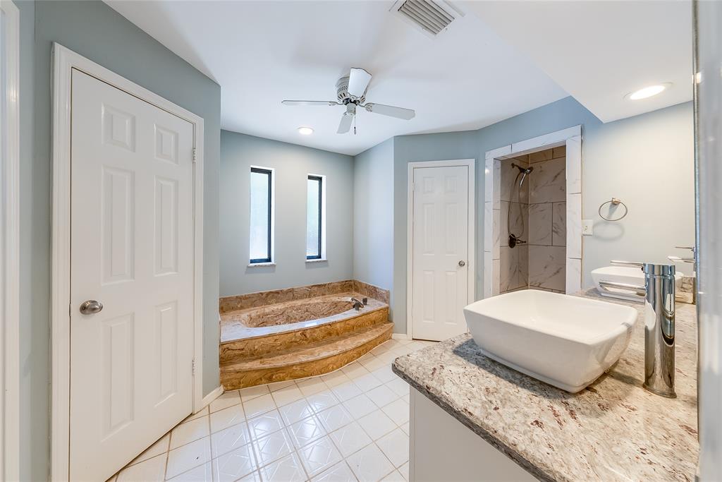 2300 San Gabriel Drive Property Photo 17