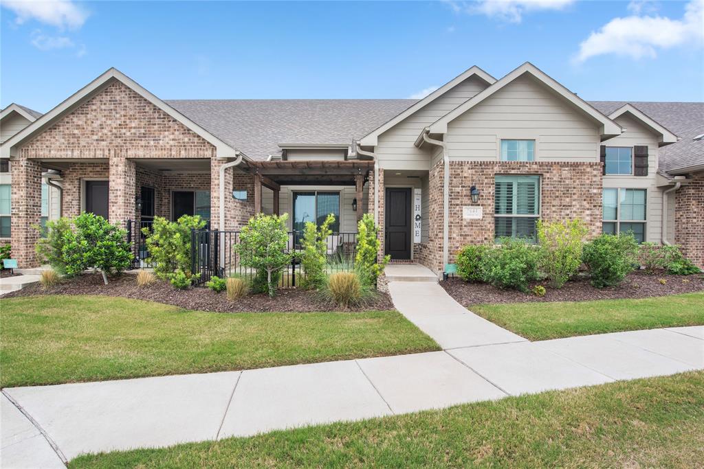 2644 Chardonnay Court Property Photo 1