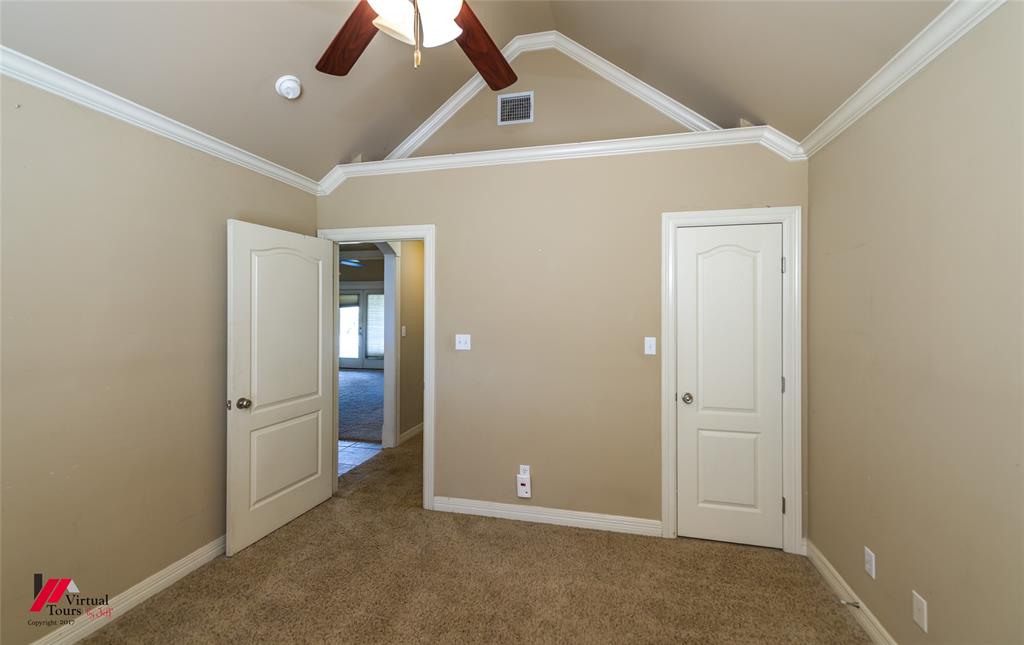 419 Half Moon Lane Property Photo 25