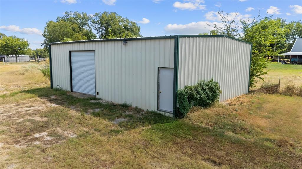 3595 County Road 1037 Property Photo 5