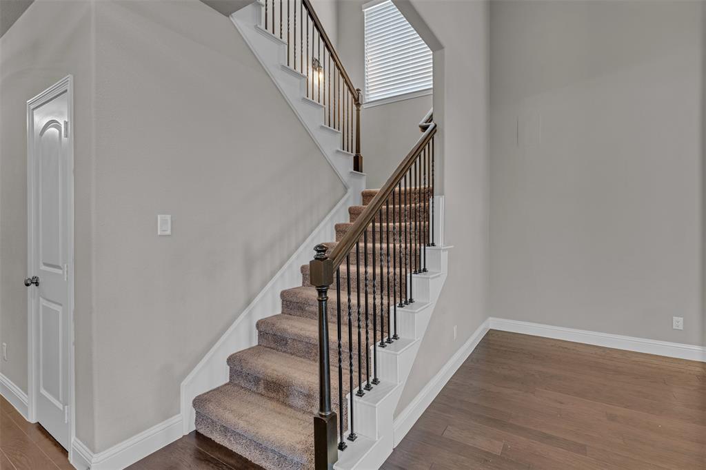 6916 Talon Drive Property Photo 22