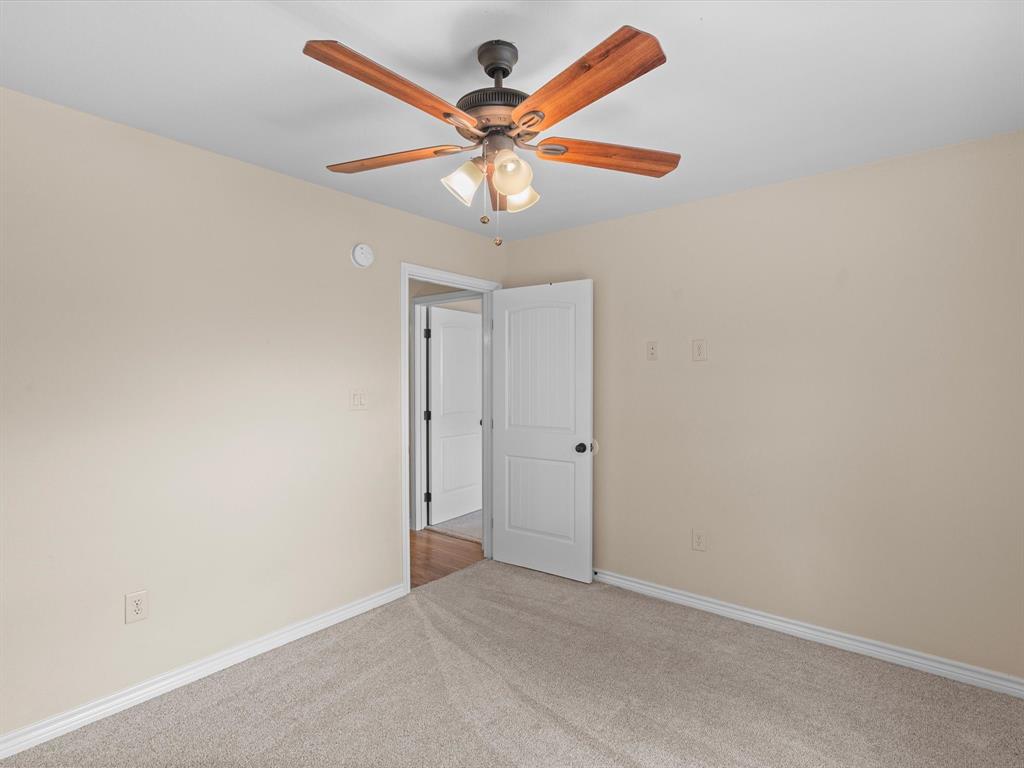 209 Main Street Property Photo 18