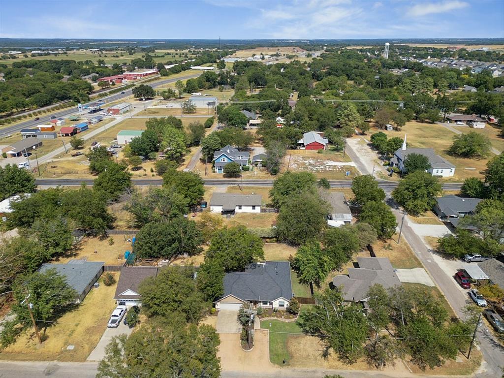 209 Main Street Property Photo 32