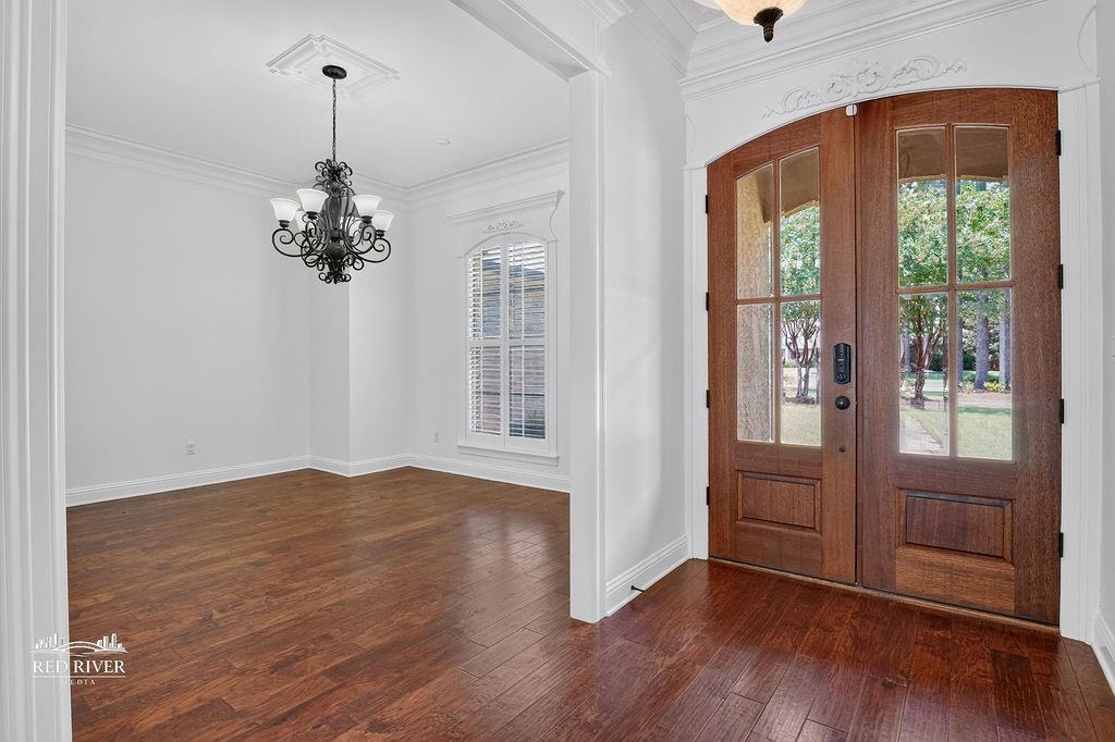 5 Chapel Creek Lane Property Photo 3