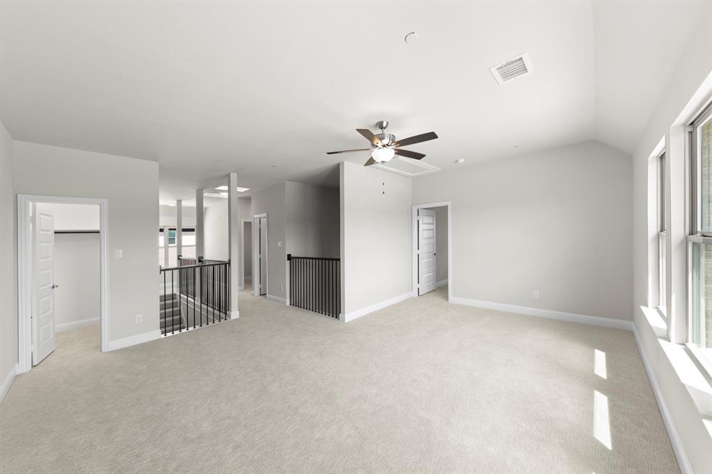 708 Splendor Drive Property Photo 27