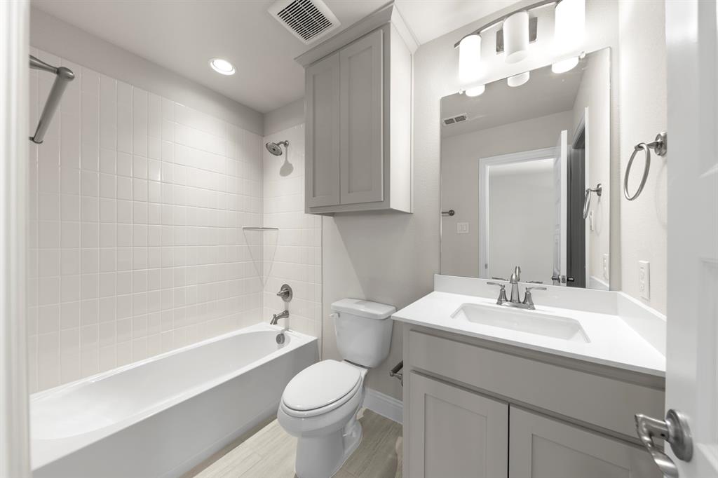 708 Splendor Drive Property Photo 30