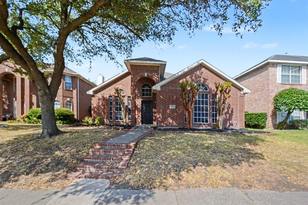 736 Fairlawn Street Property Photo 1