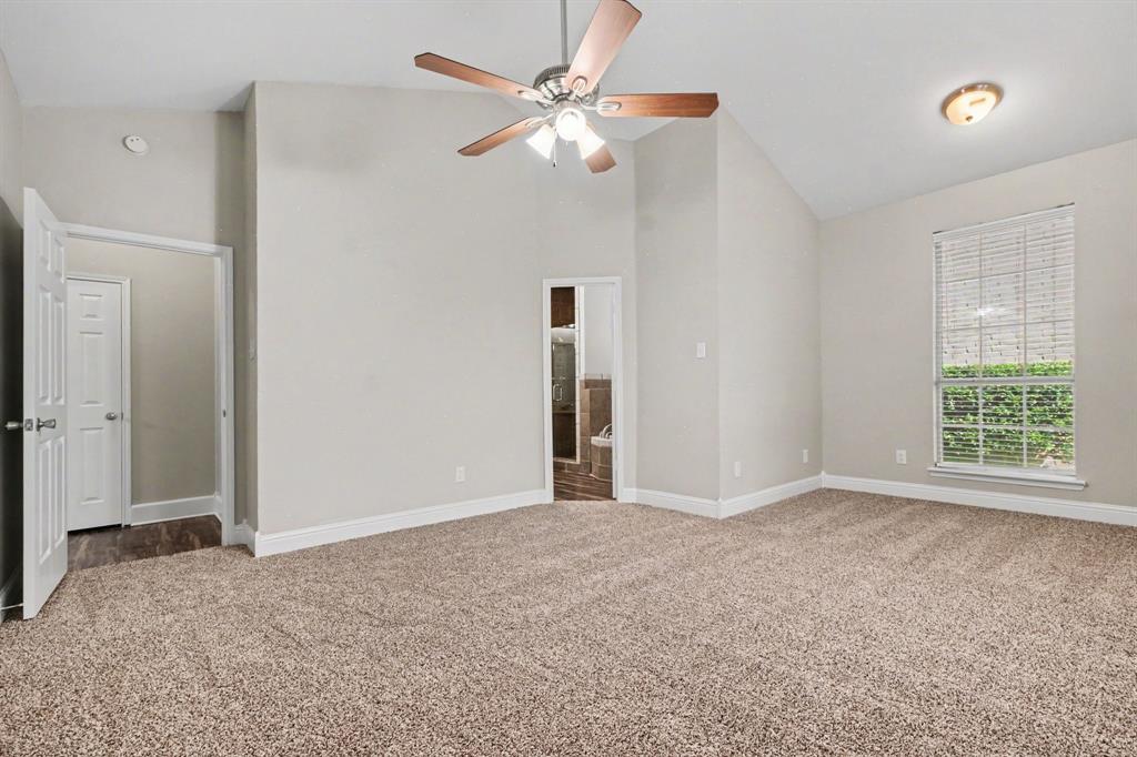 736 Fairlawn Street Property Photo 19