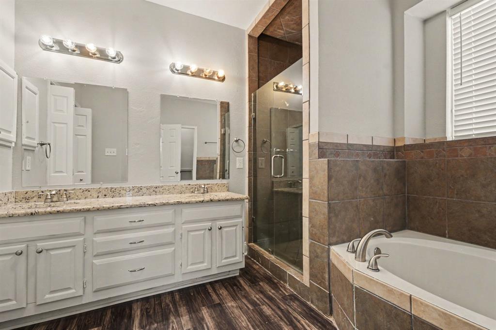 736 Fairlawn Street Property Photo 20