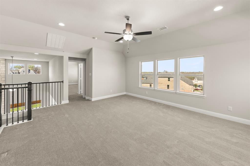 2704 Emerald Shallows Drive Property Photo 19