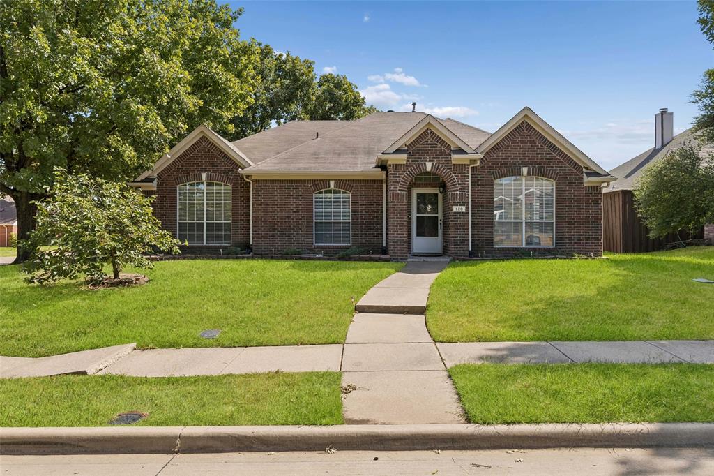 728 Lauren Way Property Photo 1