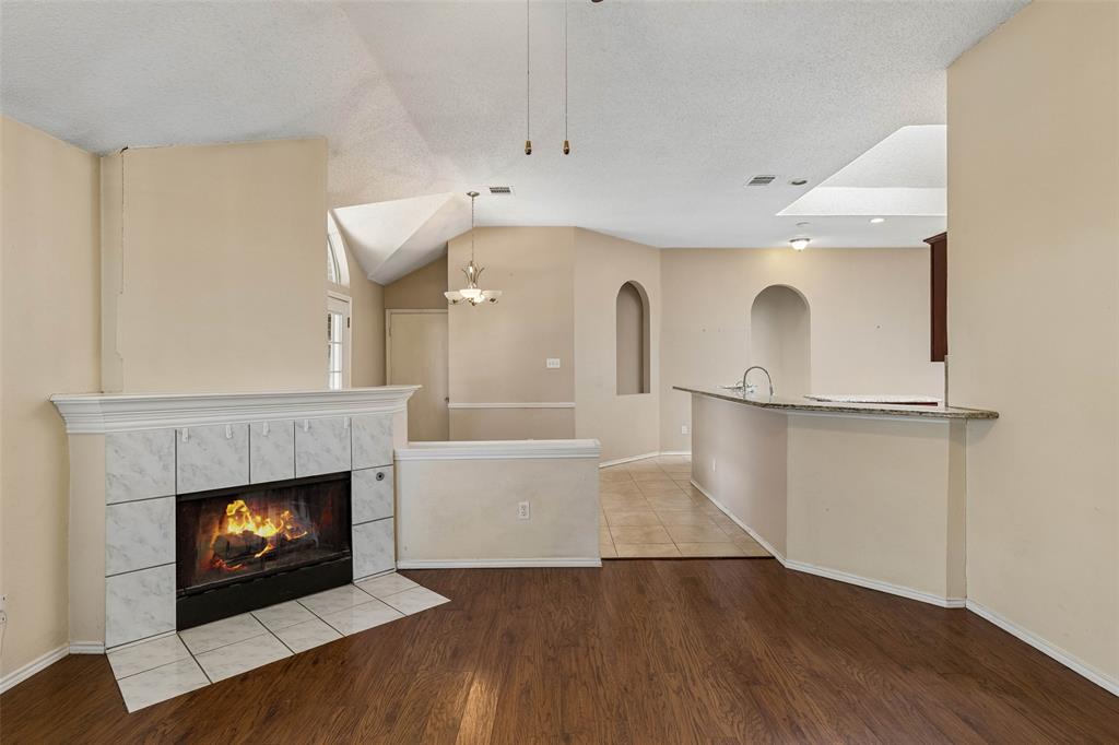 728 Lauren Way Property Photo 15