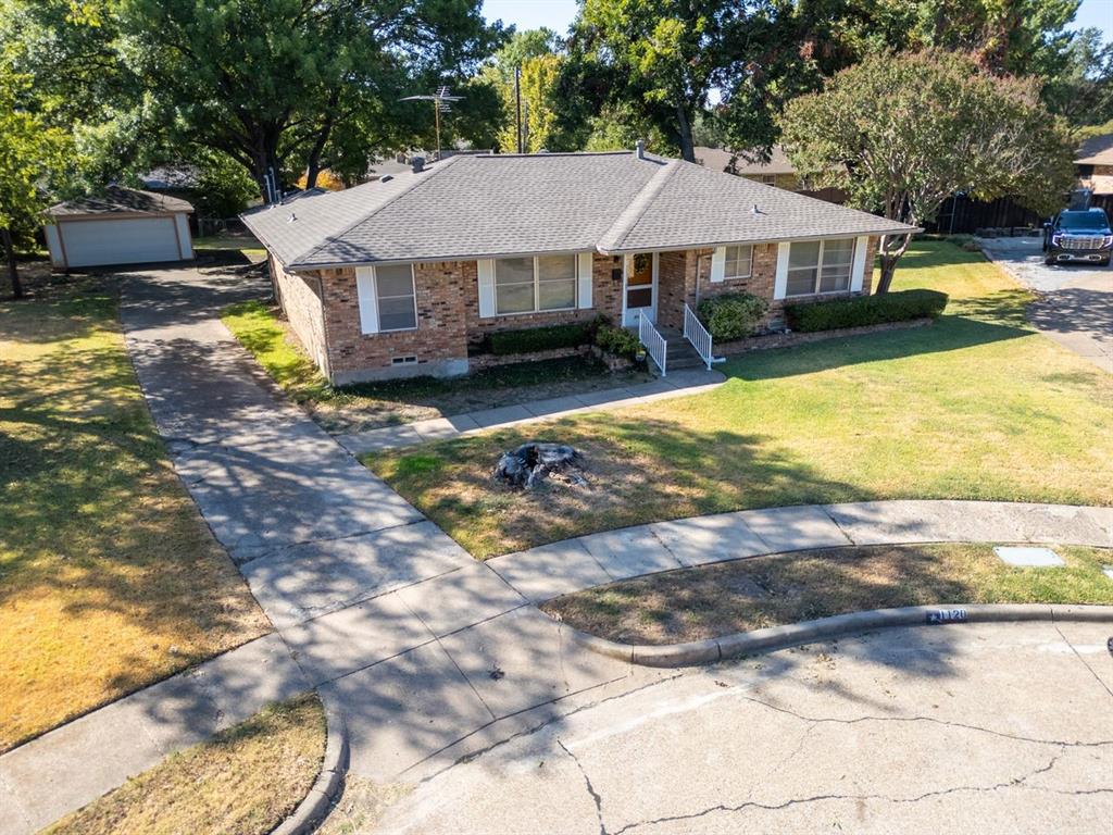 1120 Atlanta Circle Property Photo 1