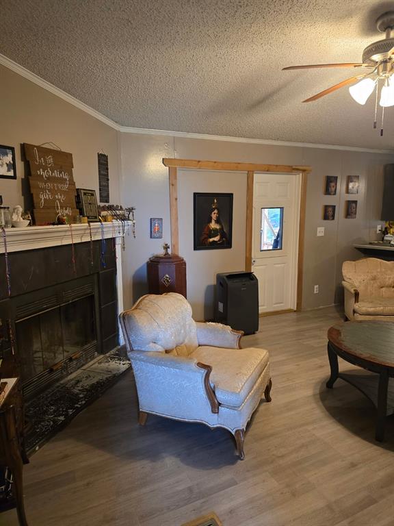 2901 Rolling Oaks Drive Property Photo 12
