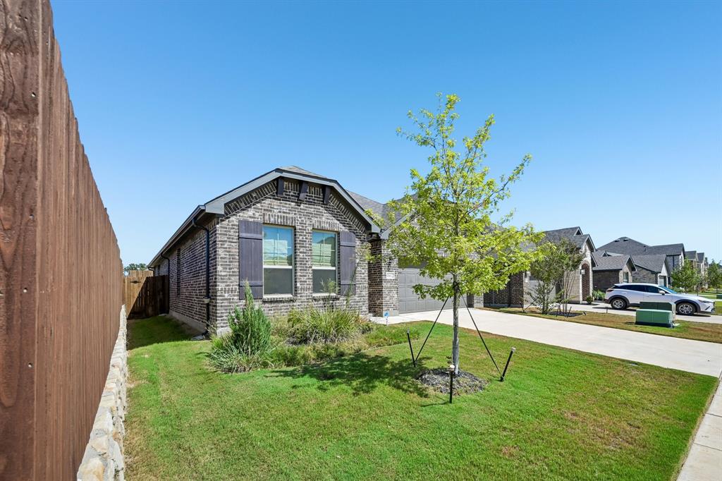 1612 Elle Lane Property Photo 30