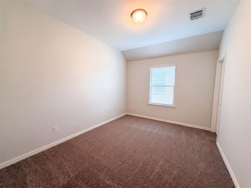 1448 Martingale Lane Property Photo 19