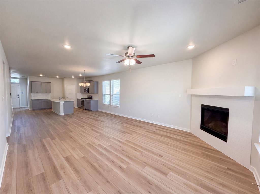 14316 Spitfire Trail Property Photo 3
