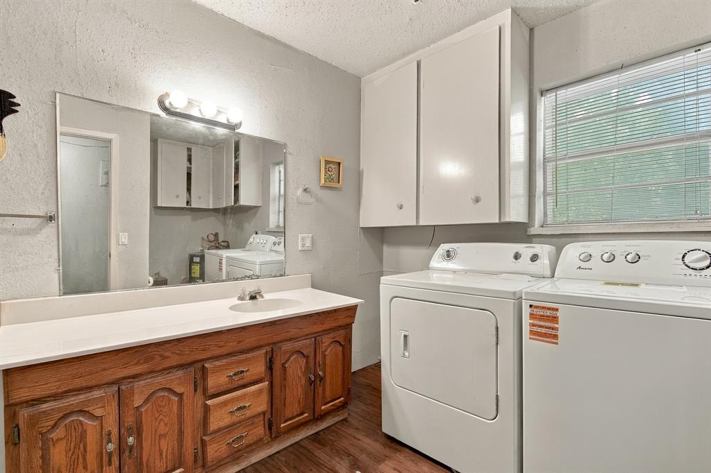 203 Bowie Street Property Photo 18