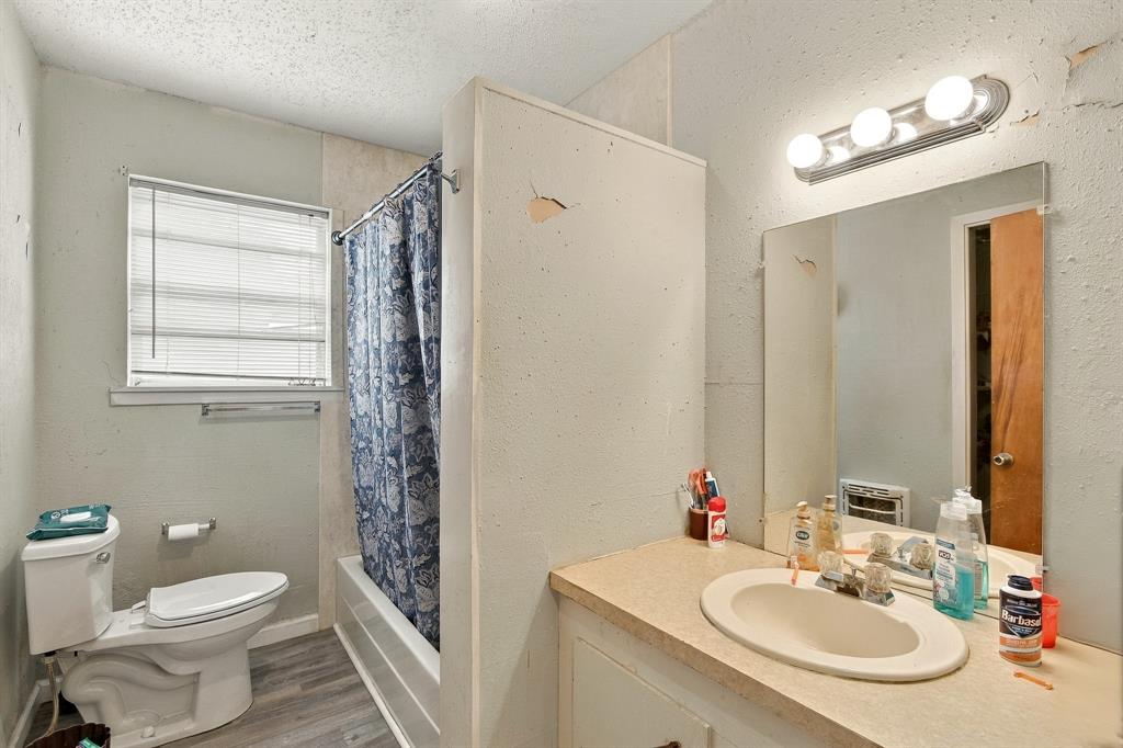 203 Bowie Street Property Photo 21