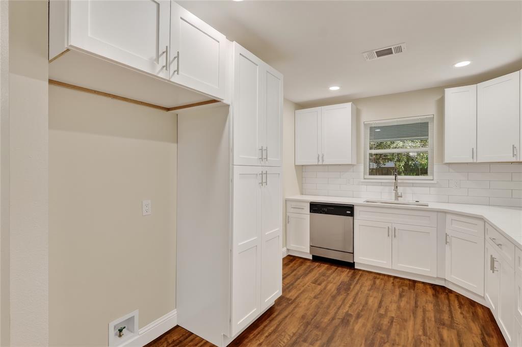 603 Warren Street Property Photo 10