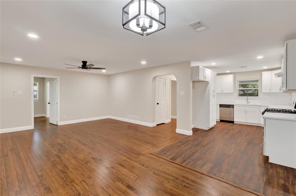 603 Warren Street Property Photo 11