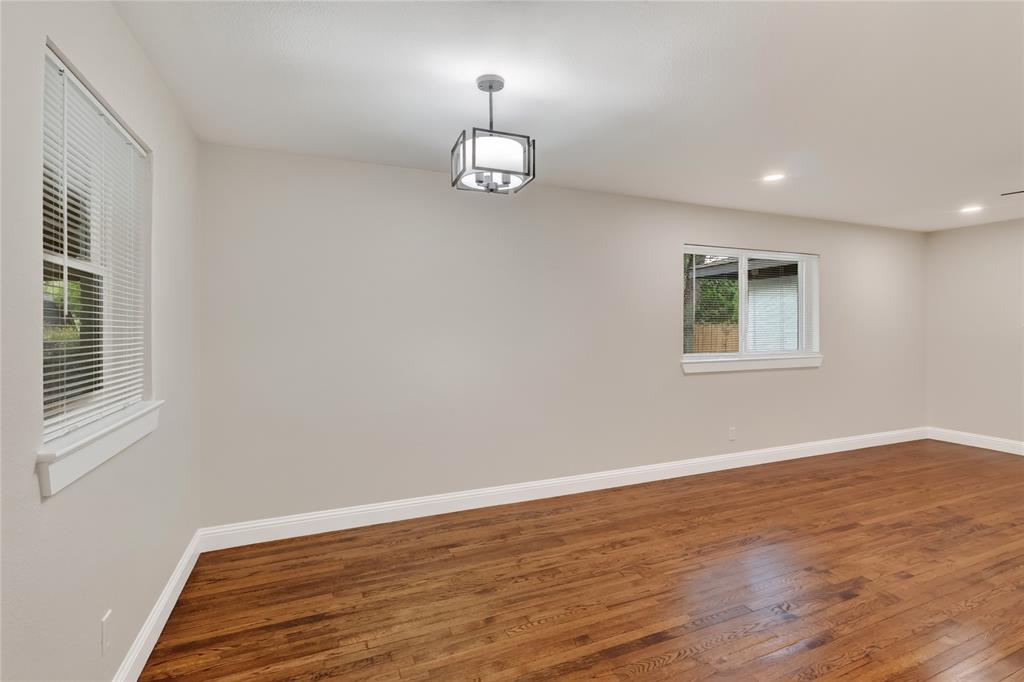 603 Warren Street Property Photo 12