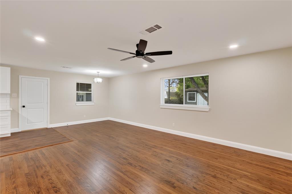603 Warren Street Property Photo 14
