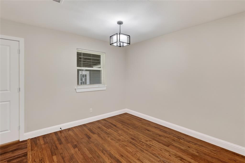603 Warren Street Property Photo 16