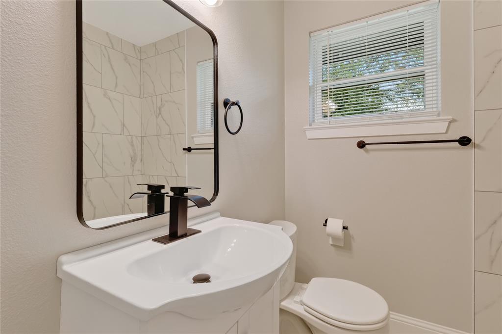 603 Warren Street Property Photo 31