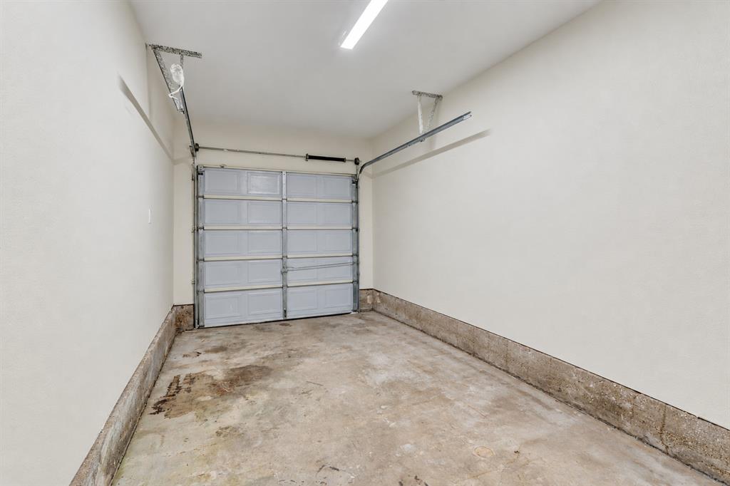 603 Warren Street Property Photo 35